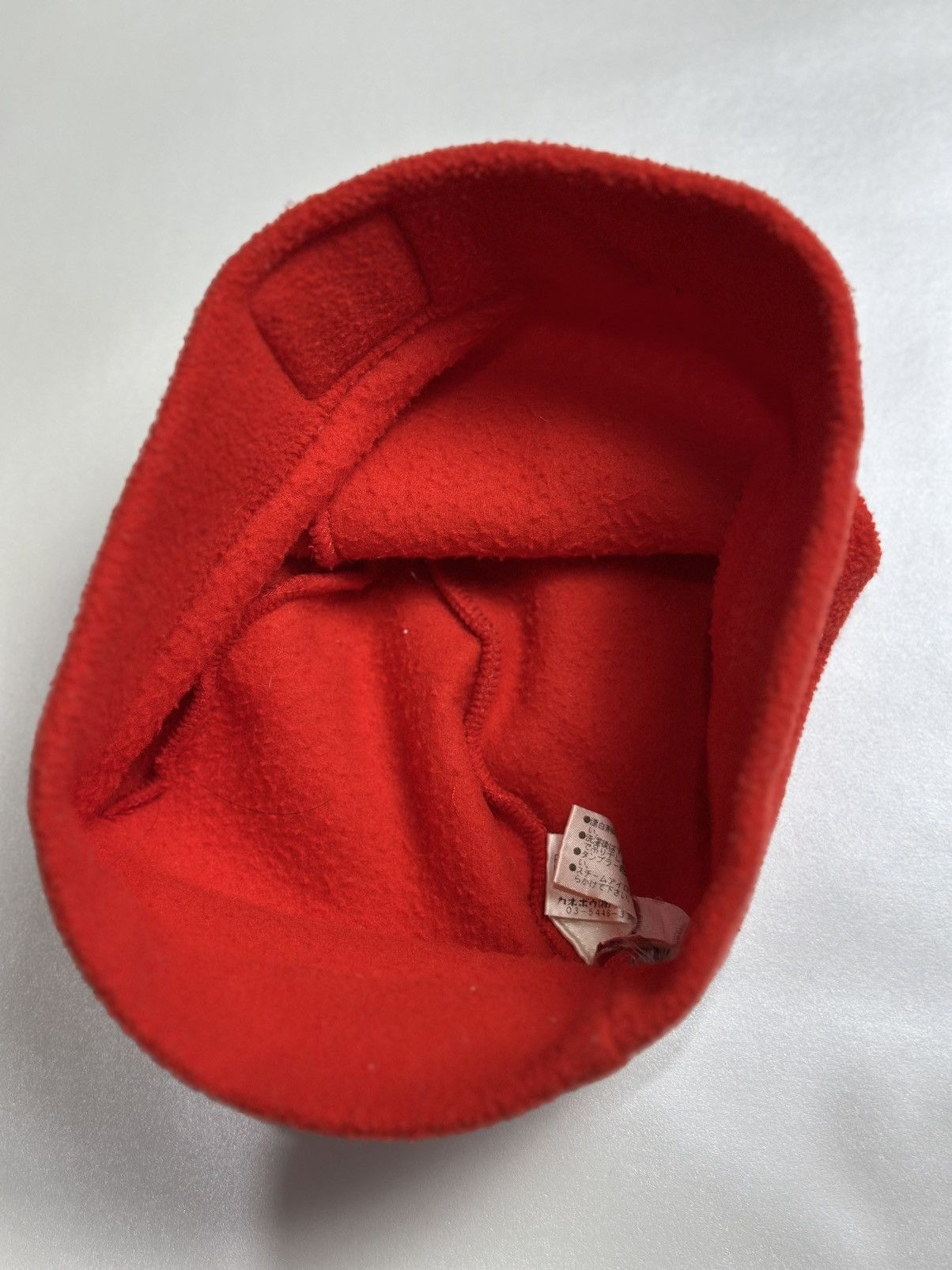 Fila Vintage Retro Fila Scuderia Ferrari F1 Red Beanie Hat Size ONE SIZE - 4 Thumbnail