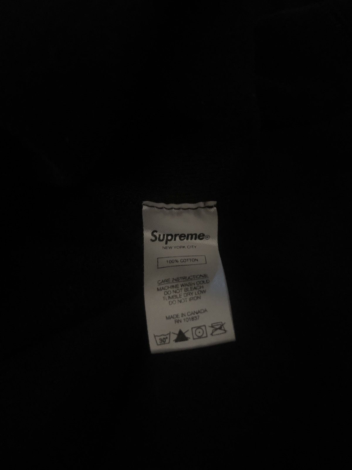 Supreme Black supreme hoodie Size US L / EU 52-54 / 3 - 5 Thumbnail