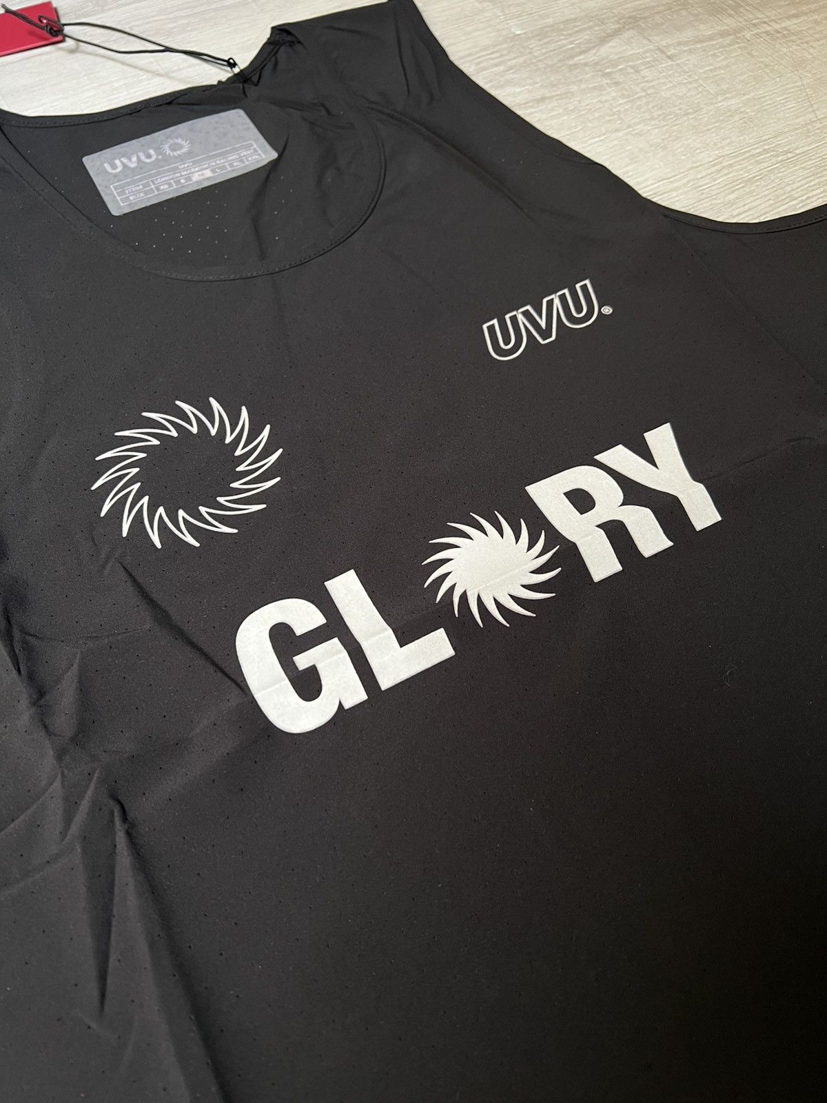 UVU UVU London Marathon Racing Vest – Special Edition Size US XL / EU 56 / 4 - 4 Thumbnail