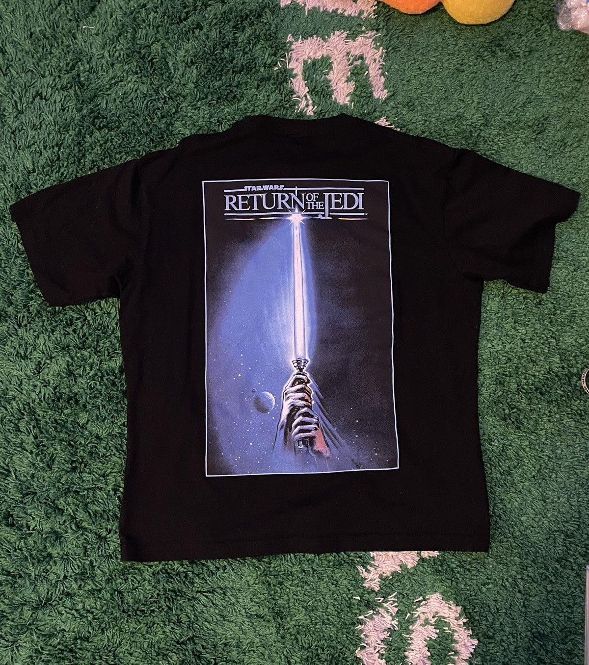 Uniqlo Star Wars Uniqlo remastered Kawamura return of the Jedi Size US XL / EU 56 / 4 - 2 Thumbnail