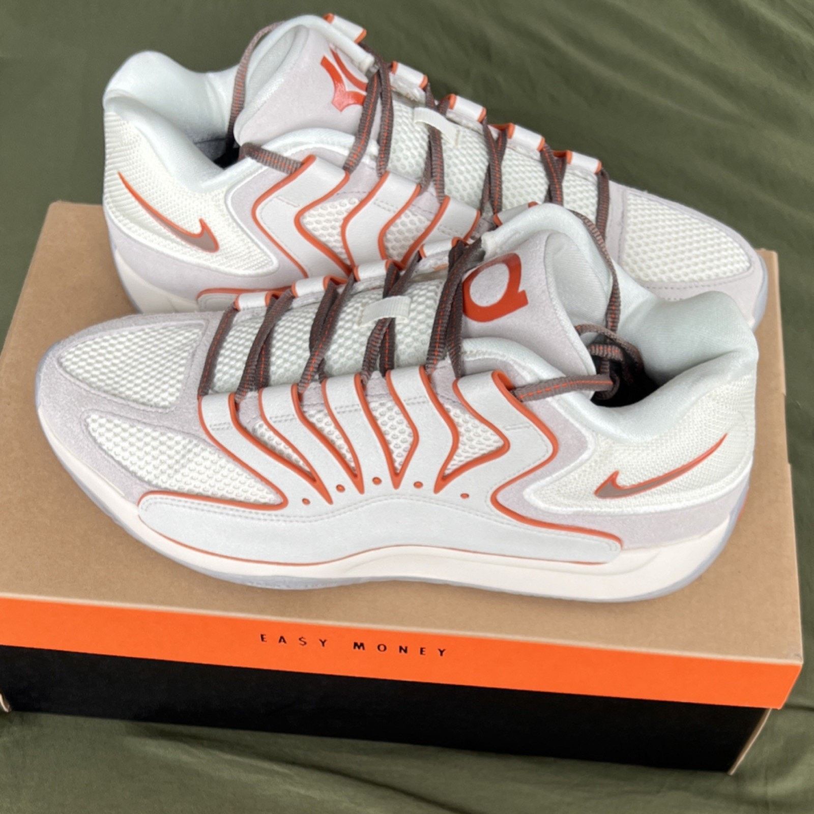 Nike Nike KD 18 Rise Soft Pearl Campfire Orange Mesh Low Top Men Size US 11.5 / EU 44-45 - 5 Thumbnail
