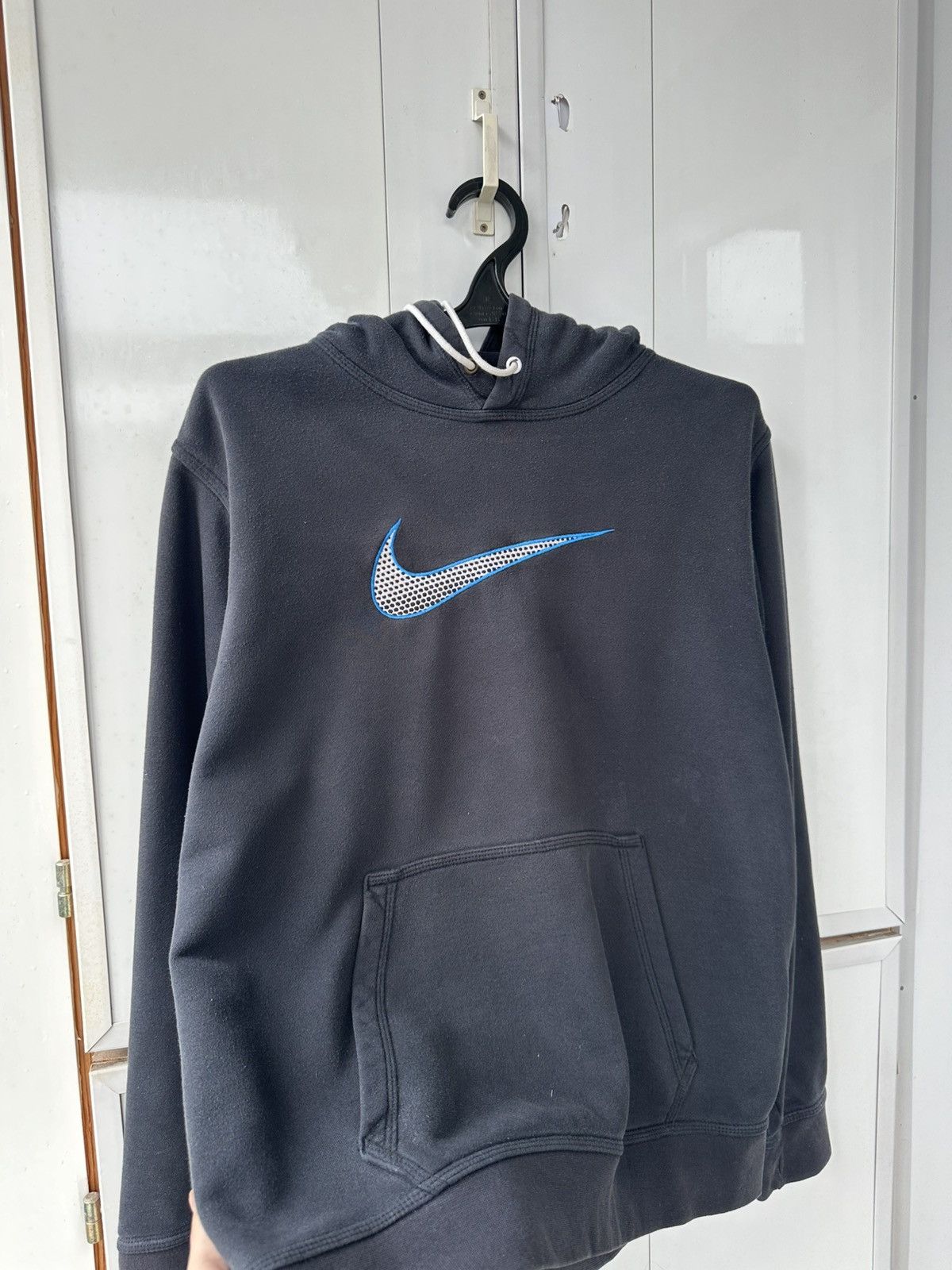 Nike Vintage Nike Hoodie Blue Swoosh Size US L / EU 52-54 / 3 - 7 Thumbnail