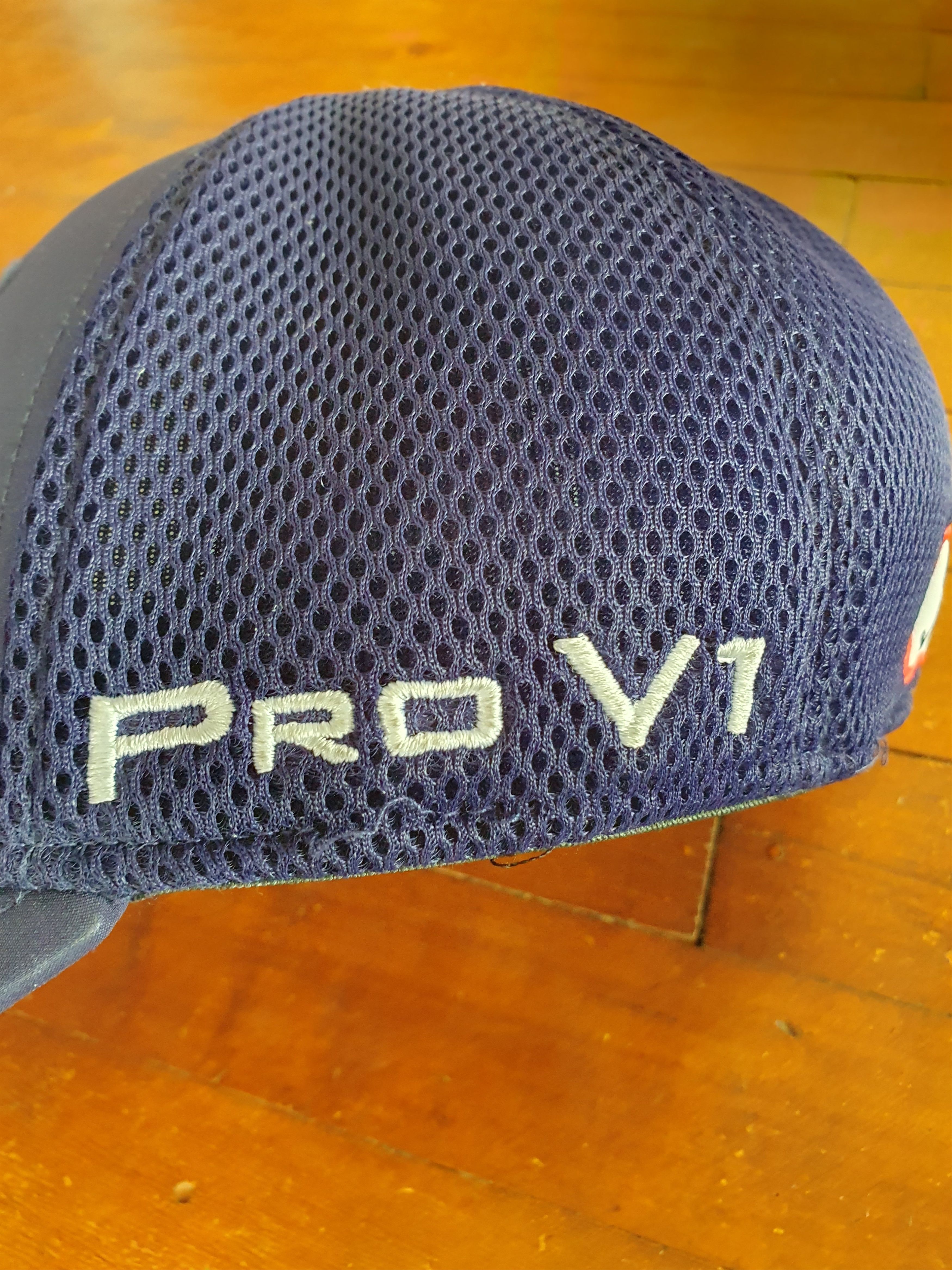 Footjoy Titleist By New Era Footjoy Pro V1 Fitted Mesh Hat sz L/XL Size ONE SIZE - 7 Thumbnail