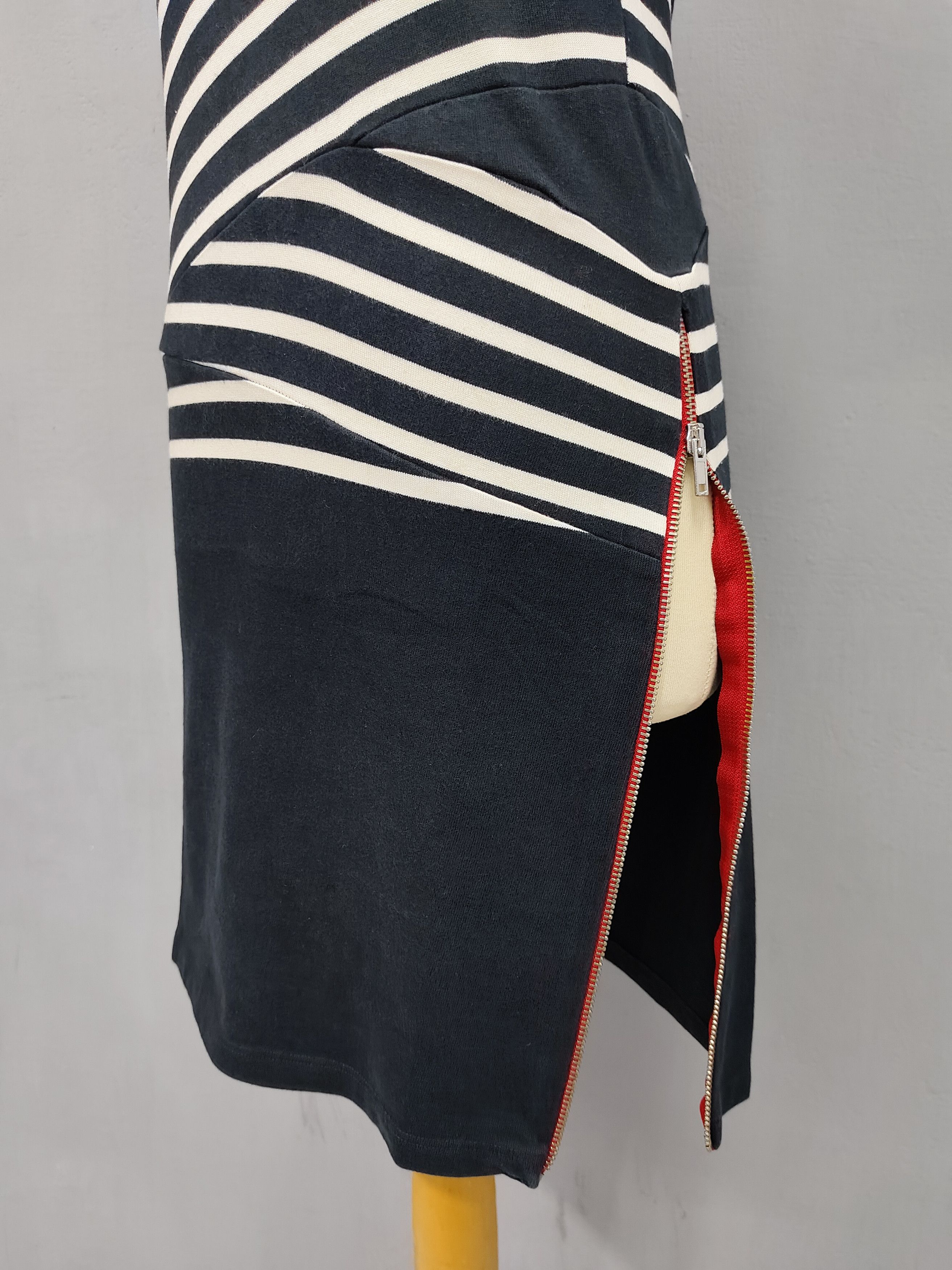 Seditionaries 🔥Boy by Band of Outsiders x Bleecker Stripe Panel Dress Size S / US 4 / IT 40 - 4 Thumbnail