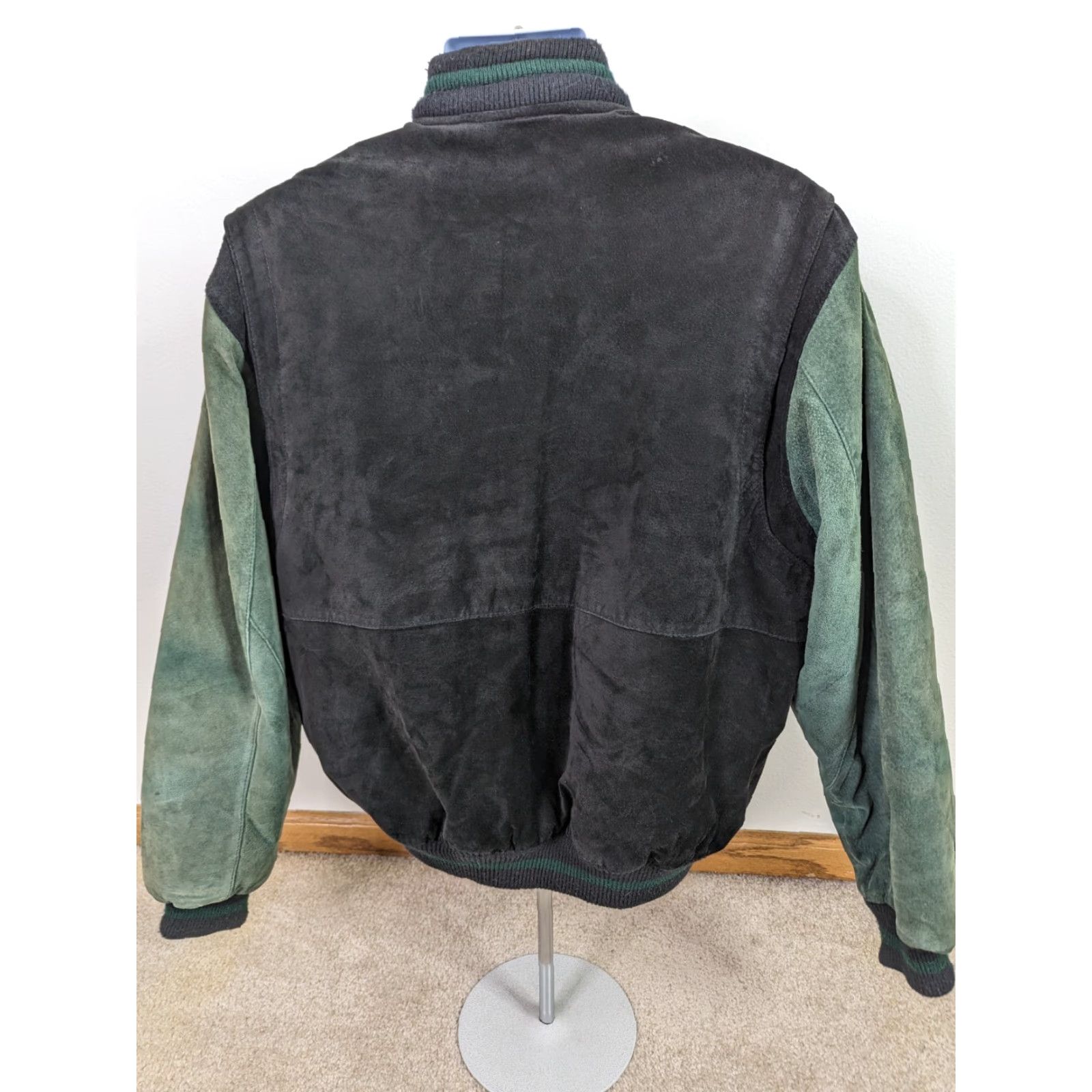 Vintage VINTAGE Varsity Mens M Black Suede Leather Zip Front Lettermans Varsity Jacket Size US M / EU 48-50 / 2 - 3 Thumbnail