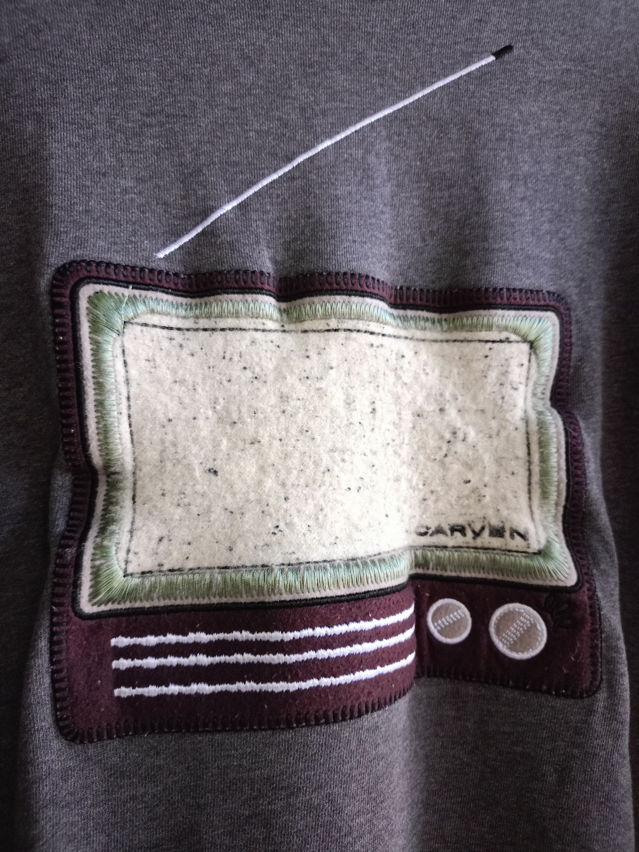 Carven Carven Embroidered TV Pattern Sweatshirt Size US L / EU 52-54 / 3 - 3 Thumbnail