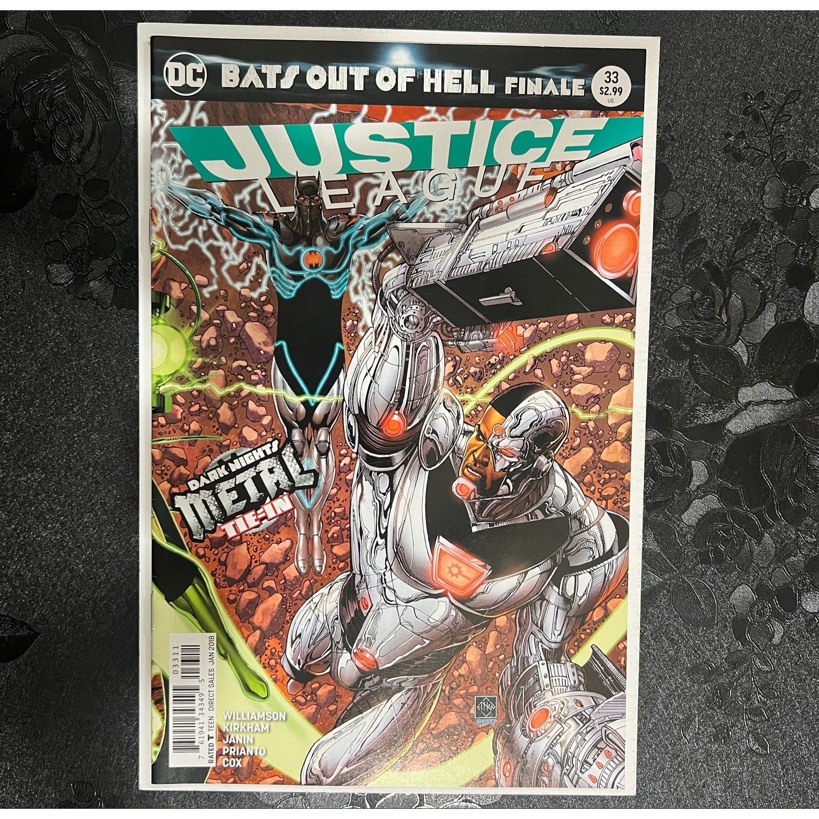DC Comics Justice League # 33 Jan 2018 DC Comics Size ONE SIZE - 1 Thumbnail