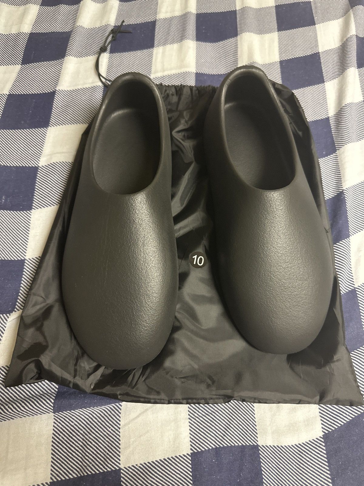Yeezy Yeezy SLPRS Size US 10 / EU 43 - 1 Thumbnail