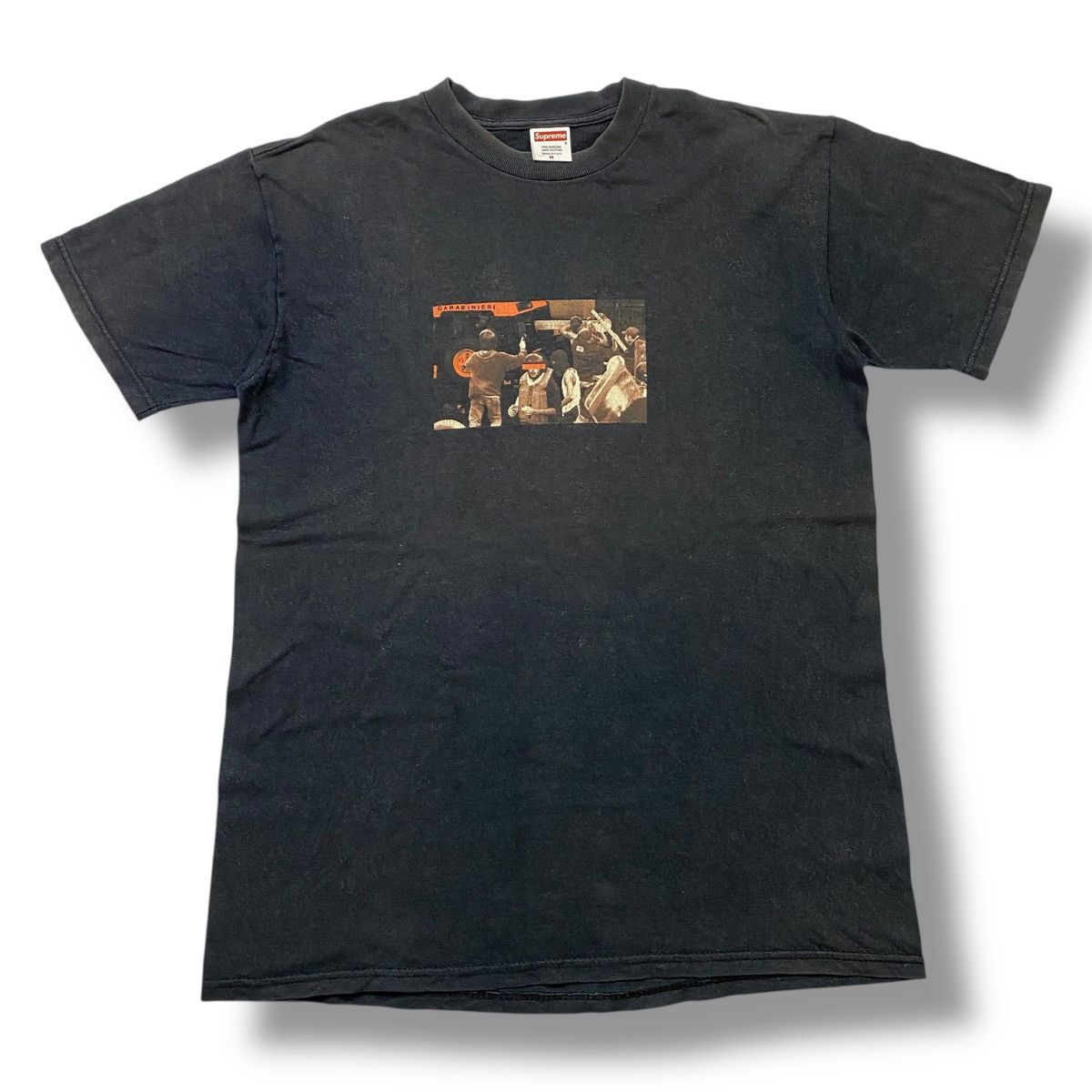Supreme Vintage Faded Supreme Carabinieri T-shirt Size US M / EU 48-50 / 2 - 5 Thumbnail