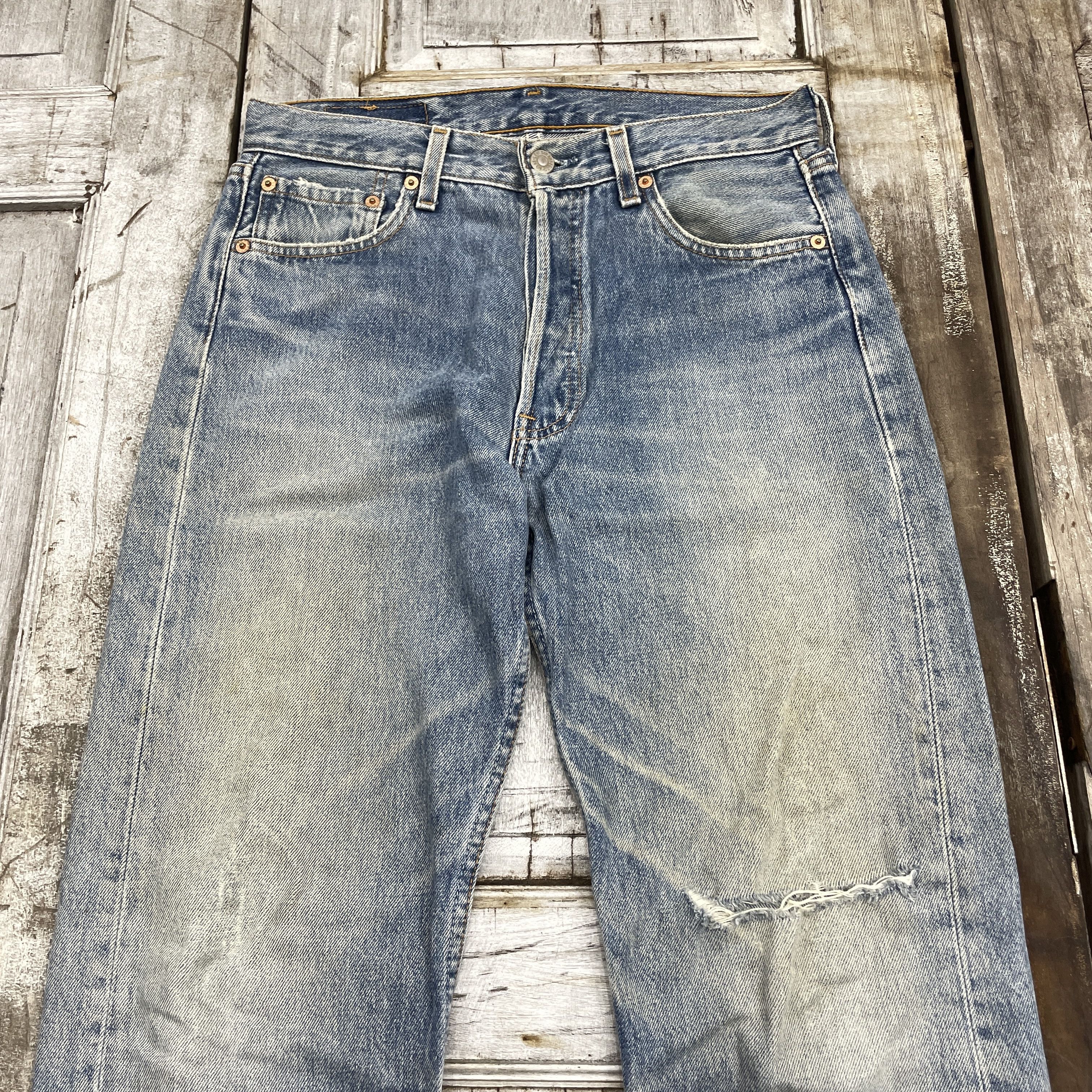 Levi's × Vintage Vintage Levi's 501 Faded Distressed Jeans-WC313 Size US 29 - 7 Thumbnail