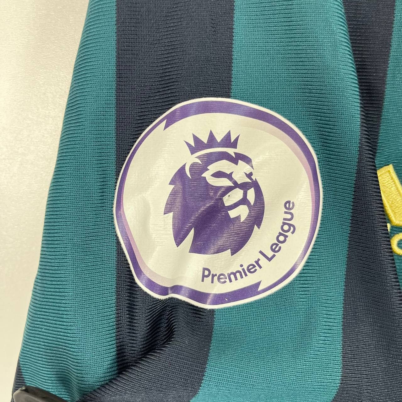 Adidas Leeds United 2021/22 Away Premier League Jersey Adidas Sz XL Size US XL / EU 56 / 4 - 4 Thumbnail