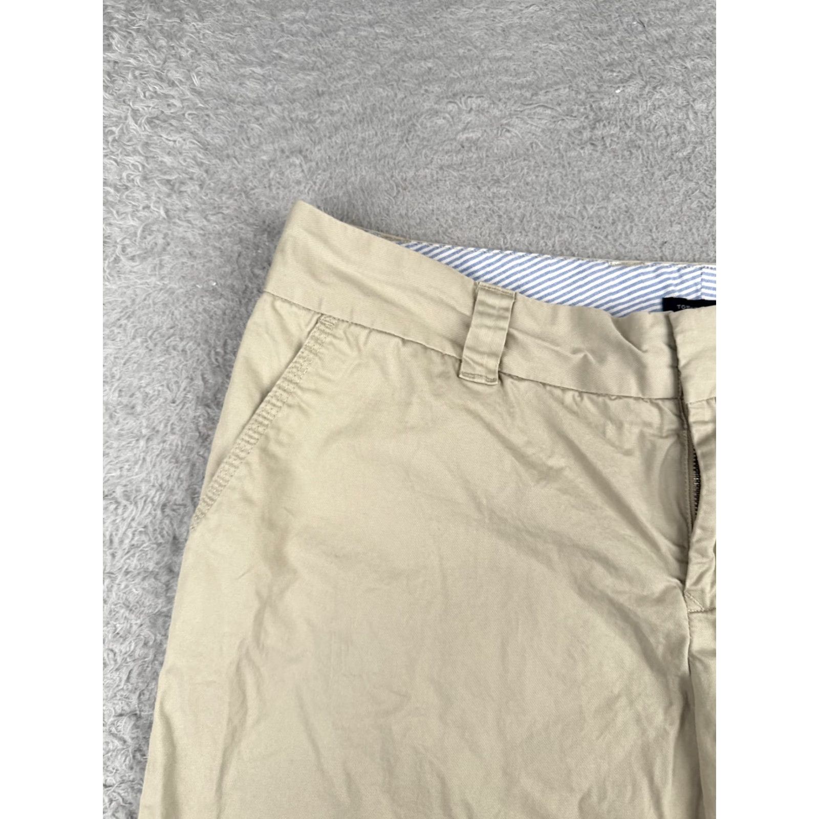 Tommy Hilfiger Tommy Hilfiger Shorts Women 14 Beige Chino Cotton Twill Mid Rise Zip Fly 34x11 Size 36" / US 14 / IT 50 - 4 Thumbnail