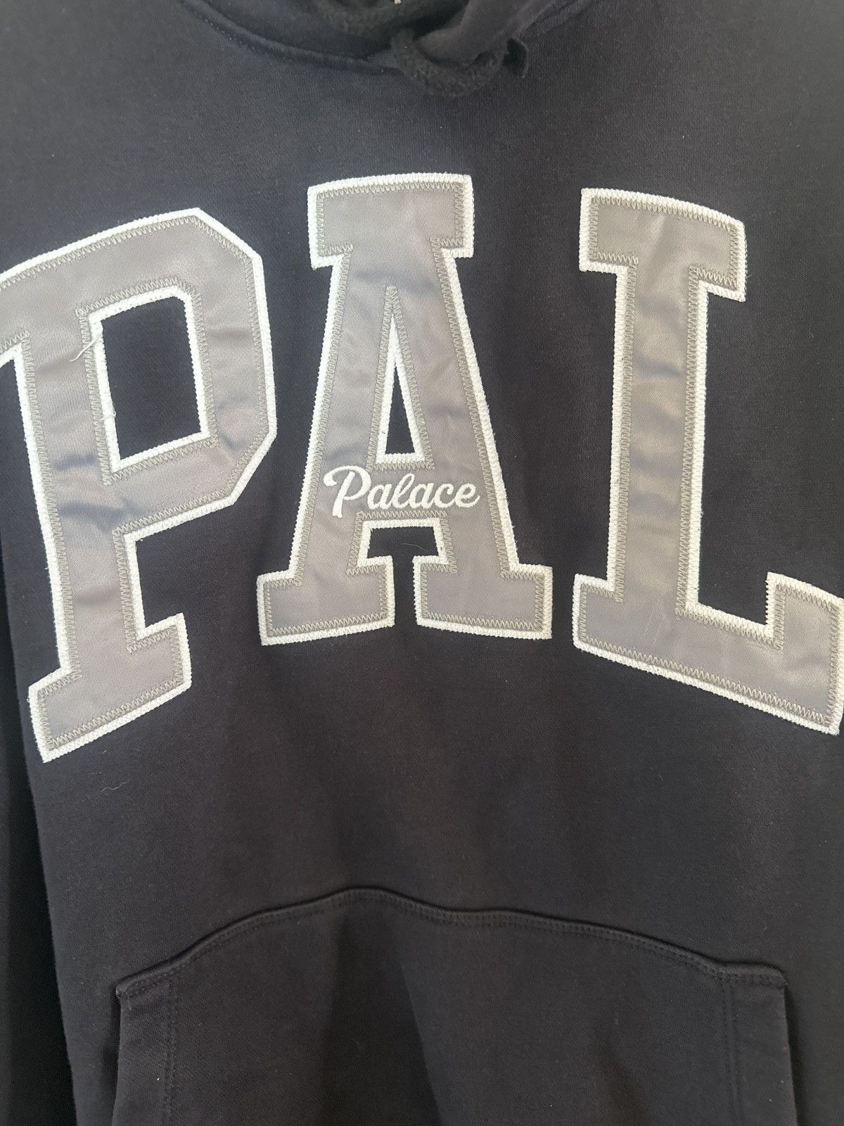 Gap × Palace Palace x Gap Arch Logo Hoodie Pullover Size US L / EU 52-54 / 3 - 2 Thumbnail