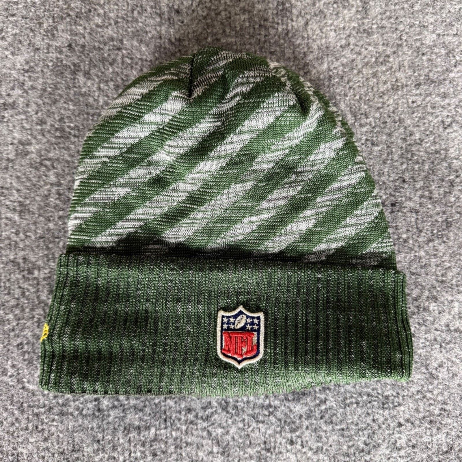 New Era New Era Green Bay Packers NFL Knit Beanie Green Striped Size ONE SIZE - 3 Thumbnail