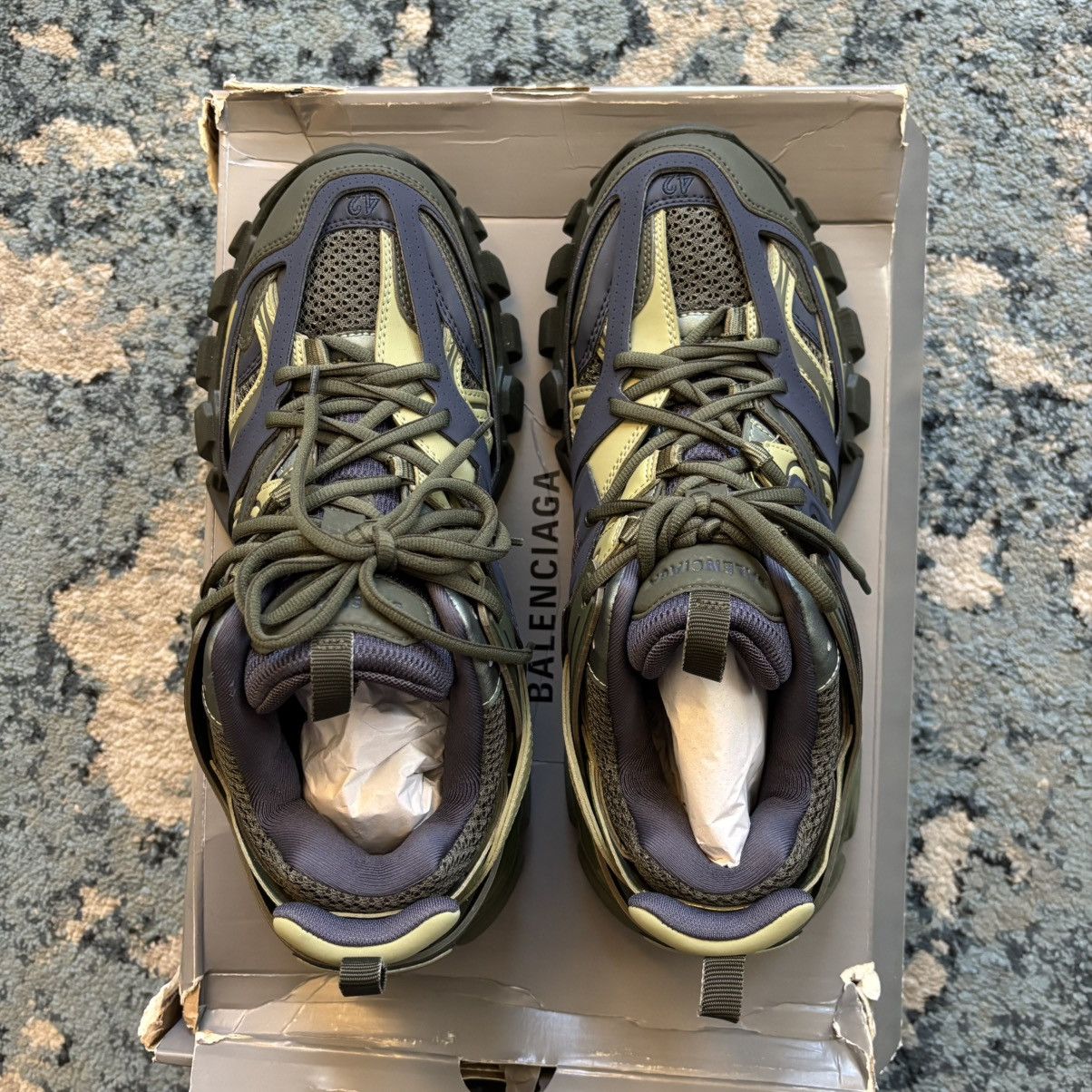 Balenciaga Balenciaga Track Sneakers Size 42 (9US) Brand New Og All Size US 9 / EU 42 - 3 Thumbnail