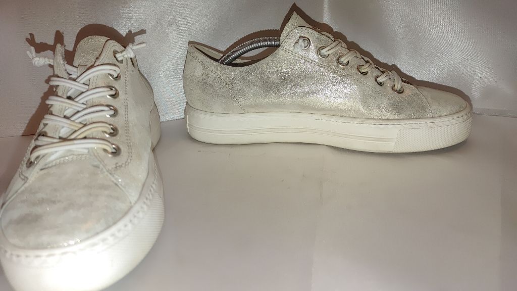 The Unbranded Brand Paul Green Hadley Leather Sneaker Size 5.5 Size US 8 / IT 38 - 7 Thumbnail