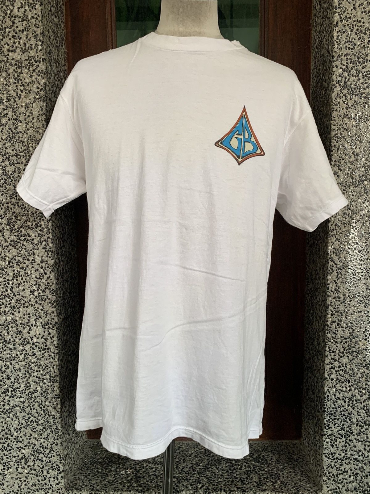 Vintage Vintage 90s Golden Britt Surfing / Surfboards / Surfwear Tee Size US L / EU 52-54 / 3 - 4 Thumbnail