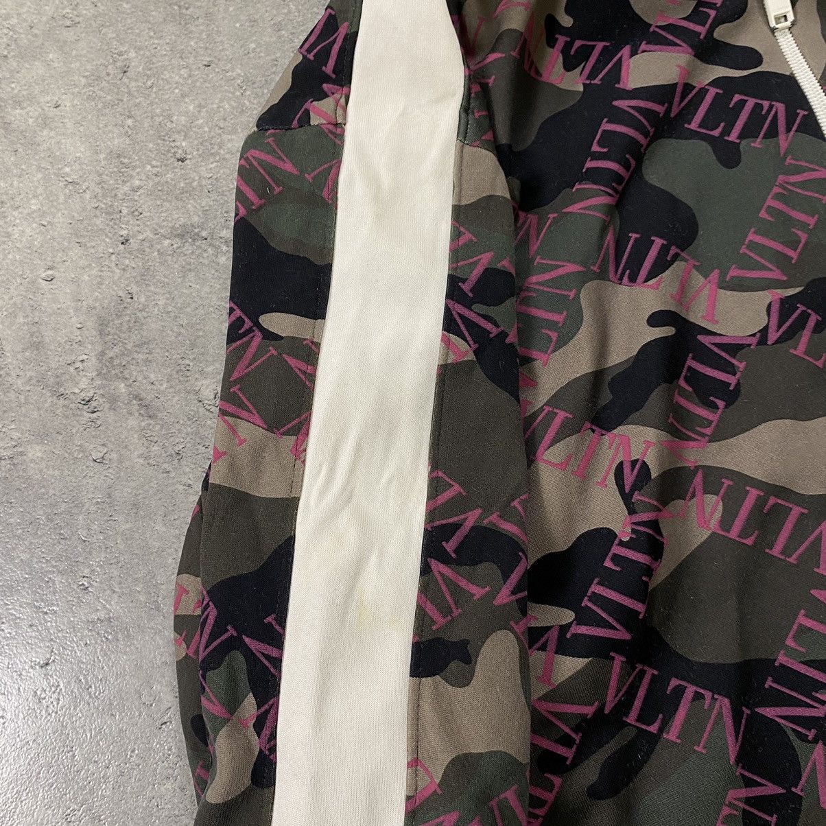Valentino Valentino Track Monogram VLTN Camo Jacket Size US XL / EU 56 / 4 - 11 Thumbnail