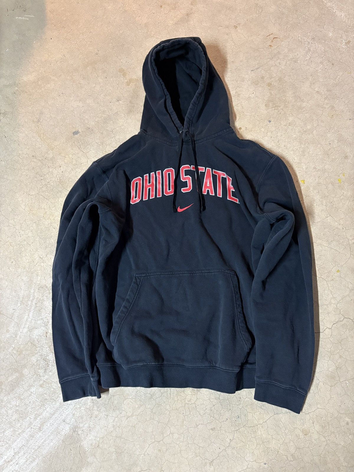 Nike Nike Y2K Ohio State Buckeyes Faded Black Hoodie Size XXL Size US XXL / EU 58 / 5 - 1 Thumbnail
