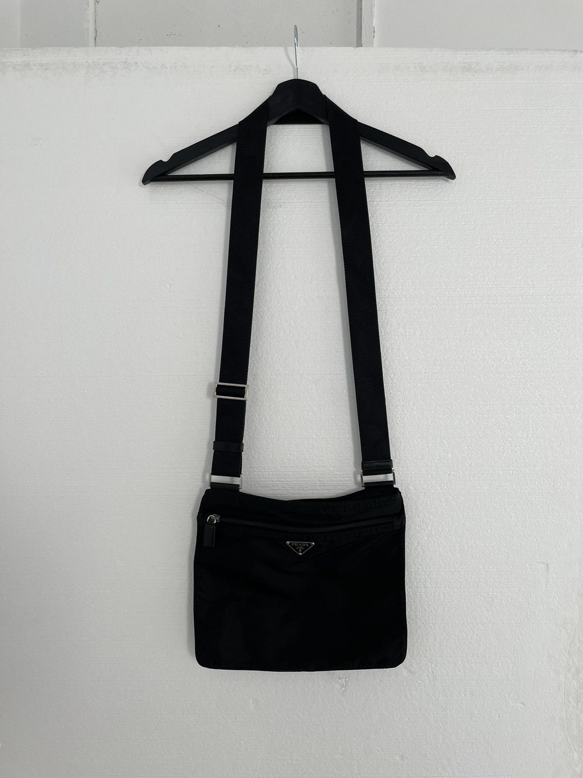 Prada Prada Vintage Nylon Crossbody Bag Size ONE SIZE - 6 Thumbnail
