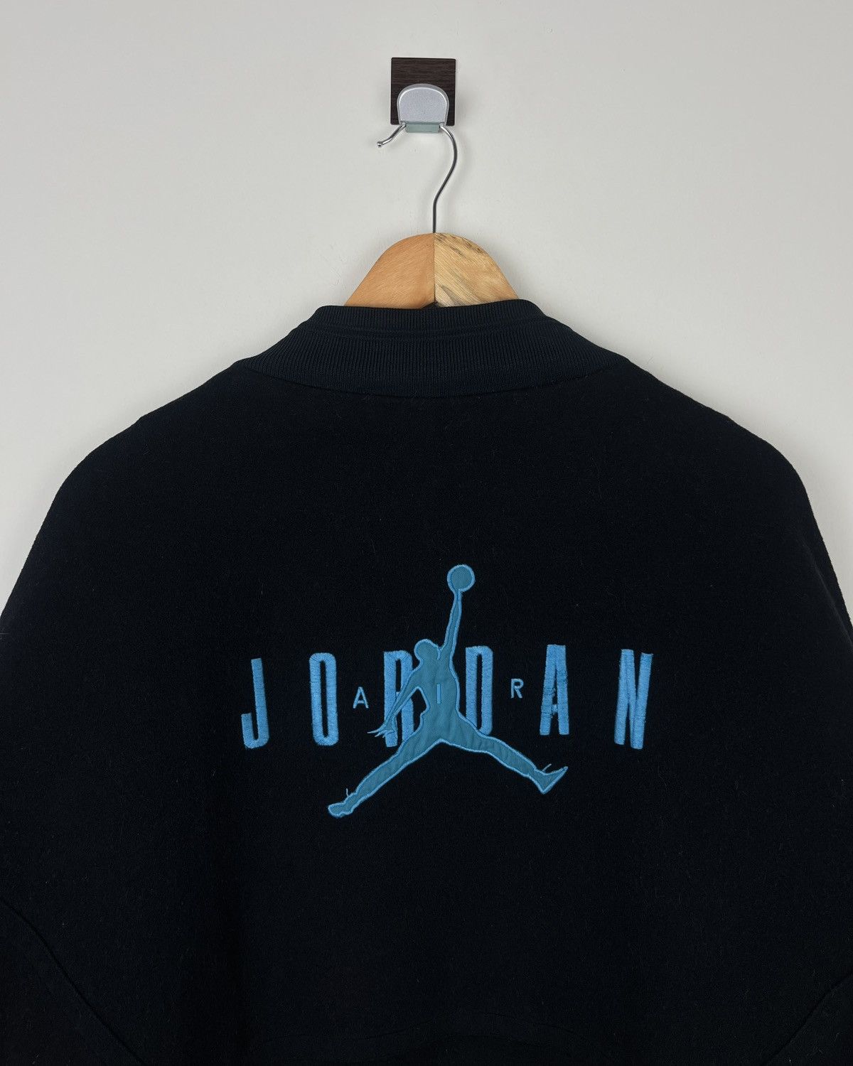 Jordan Brand Vintage 90s Nike Air Jordan Flight Bomber Jacket - Big Logo Size US L / EU 52-54 / 3 - 4 Thumbnail