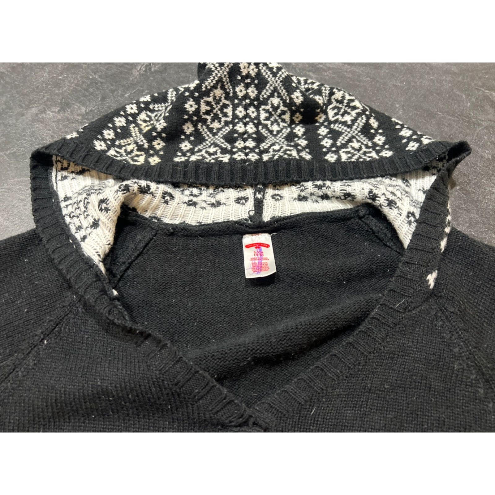 Vintage Holiday Time Women's Ugly Santa Christmas Sequin Cape Hoodie Sweater Black S Size S / US 4 / IT 40 - 5 Thumbnail