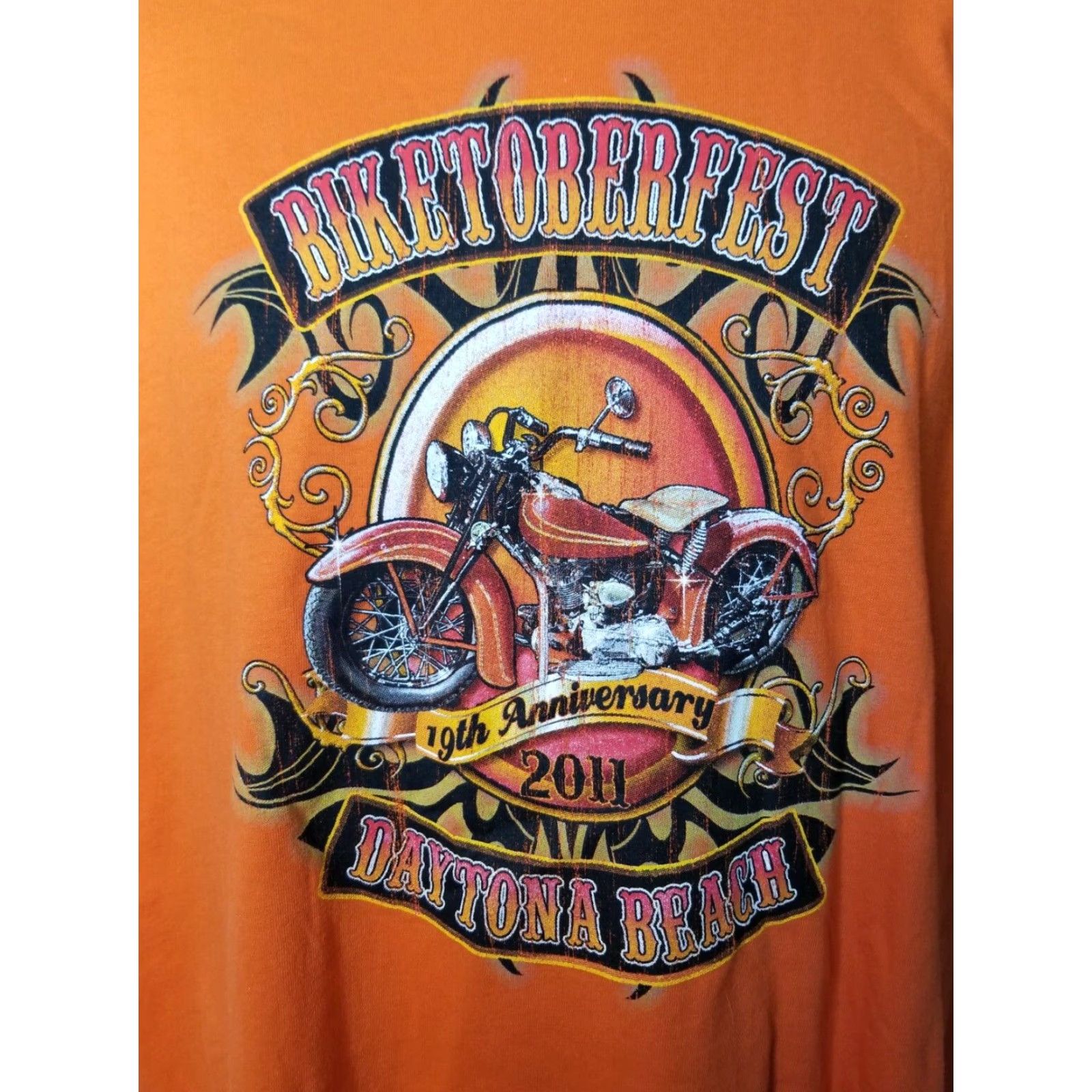 Vintage Mens XXL Daytona Beach Biketoberfest 2011 T-Shirt Eagle American Biker Orange M&O KNITS Size US XXL / EU 58 / 5 - 3 Thumbnail