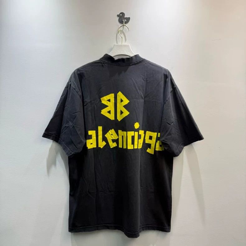 Balenciaga Balenciaga BB patch do old retro tape masking paper short Size US S / EU 44-46 / 1 - 4 Thumbnail