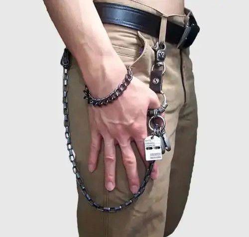 Other Unisex Metal Wallet Key Chains Size ONE SIZE - 1 Thumbnail