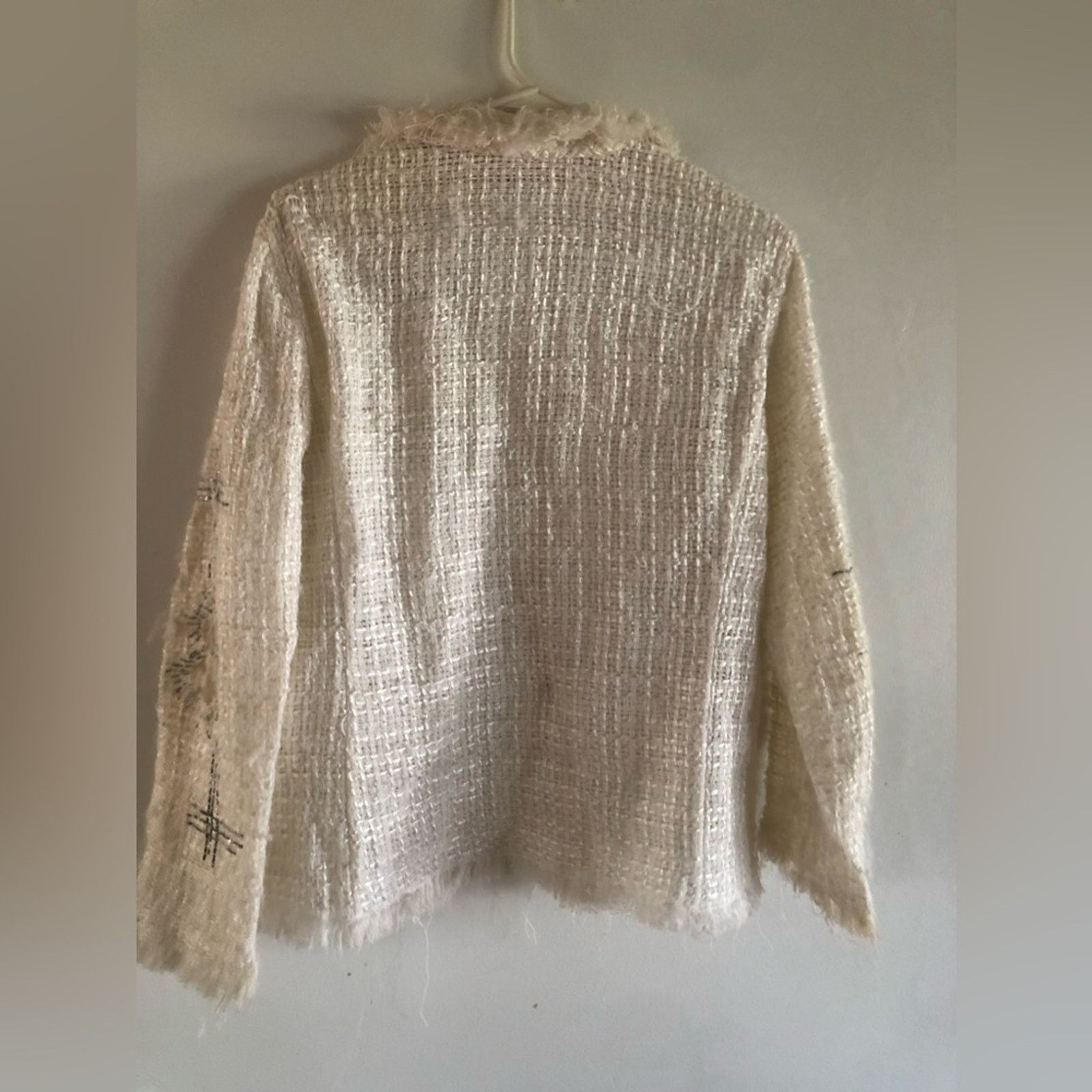 Emanuel Ungaro White Tweed Jacket Blazer by Emanuel Ungaro Size M / US 6-8 / IT 42-44 - 6 Thumbnail