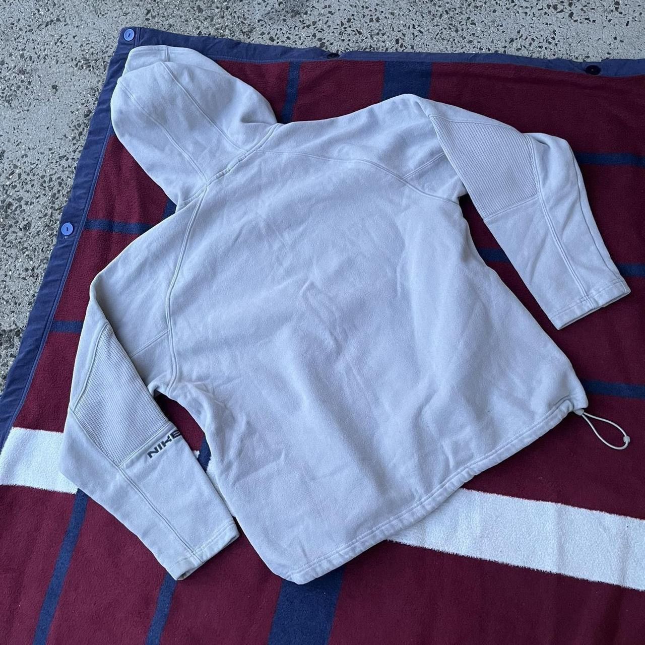 Nike Vintage Y2k Nike grey hoodie silver tag embroidered swoosh Size US M / EU 48-50 / 2 - 2 Thumbnail