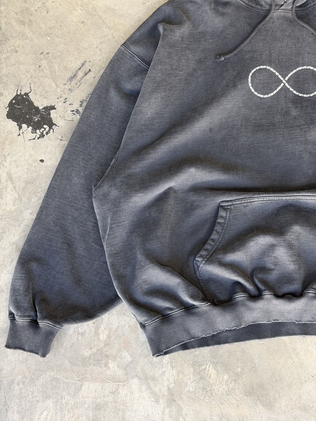 Vetements Vetements infinity life after life hoodie Size US M / EU 48-50 / 2 - 2 Thumbnail