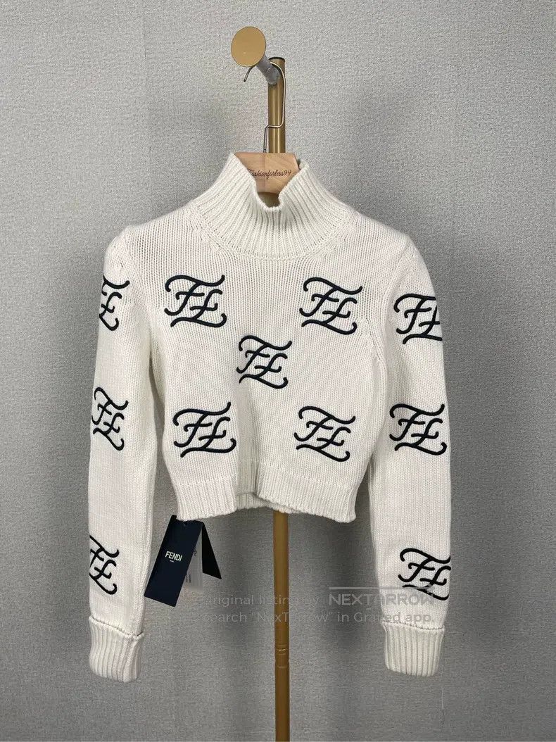 Fendi Fendi Retro soft style sweater Size 4XL / US 24-26 - 1 Thumbnail