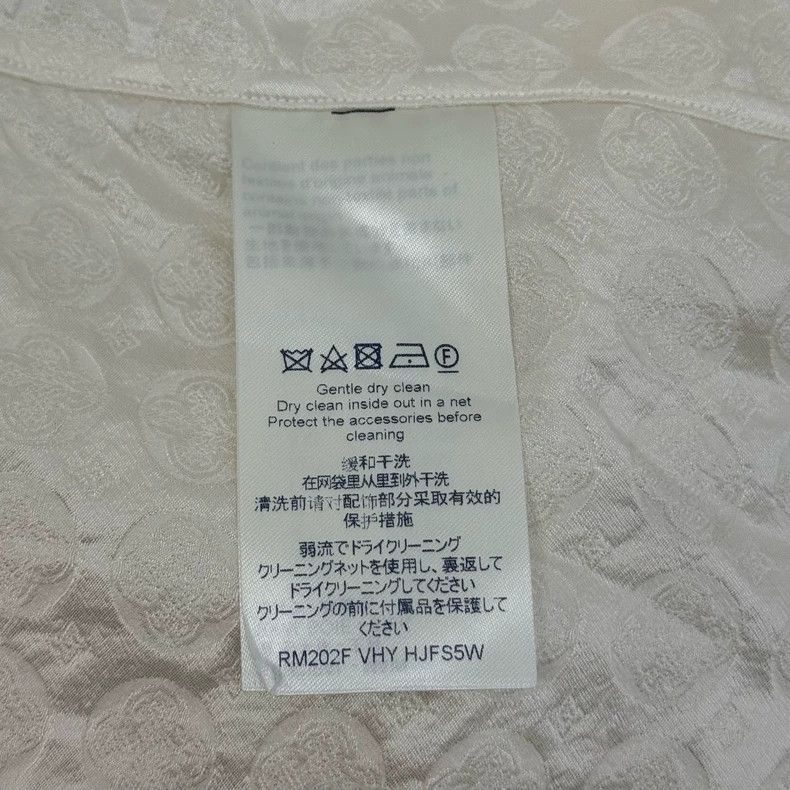 Louis Vuitton Louis Vuitton Beige silk shirt with full print of old flowe Size US XS / EU 42 / 0 - 6 Thumbnail