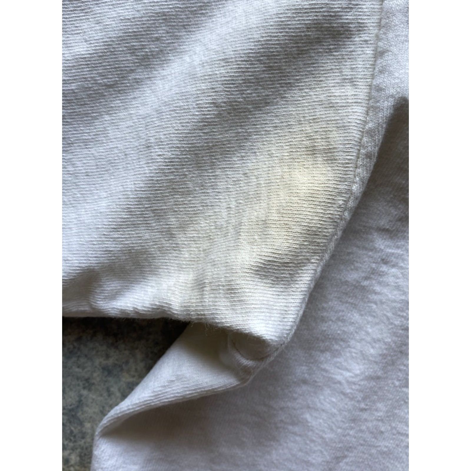 Vintage VINTAGE Oneita Long Sleeve Shirt USA Men’s Medium White Flaws Wear 90s shirt Mens Size US M / EU 48-50 / 2 - 7 Thumbnail