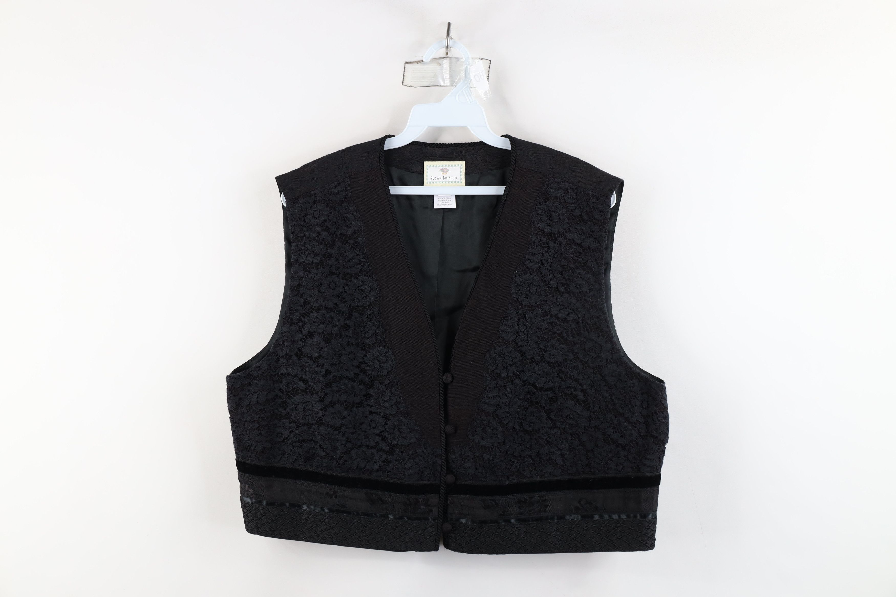 Vintage Vintage 90s Streetwear Lace Flower Button Vest Jacket Black Size XXL / US 16-18 / IT 52-54 - 1 Thumbnail
