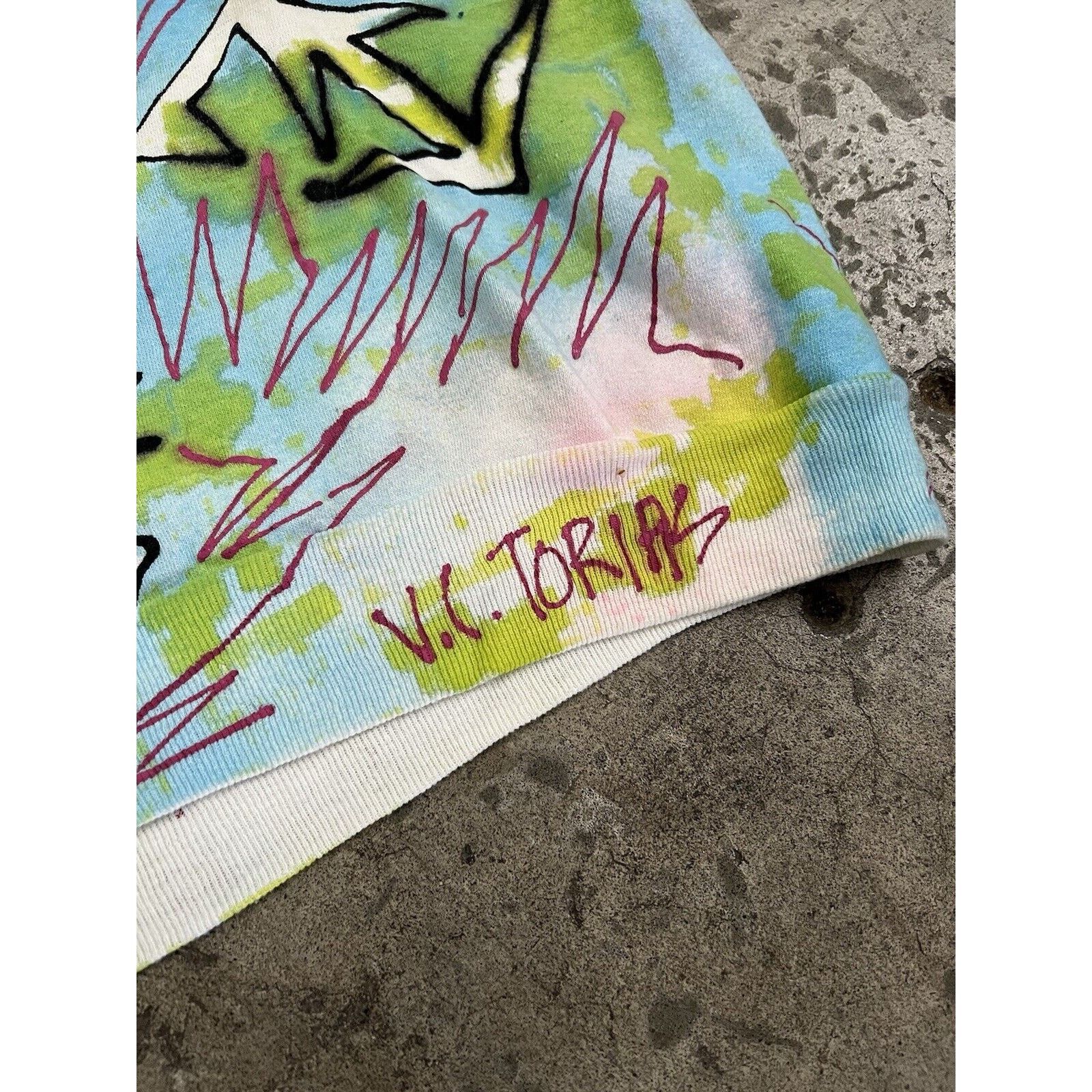 Fred Segal Vintage V.C. Torias For Fred Segal 87 Hand Painted Art sweat Size US XL / EU 56 / 4 - 3 Thumbnail