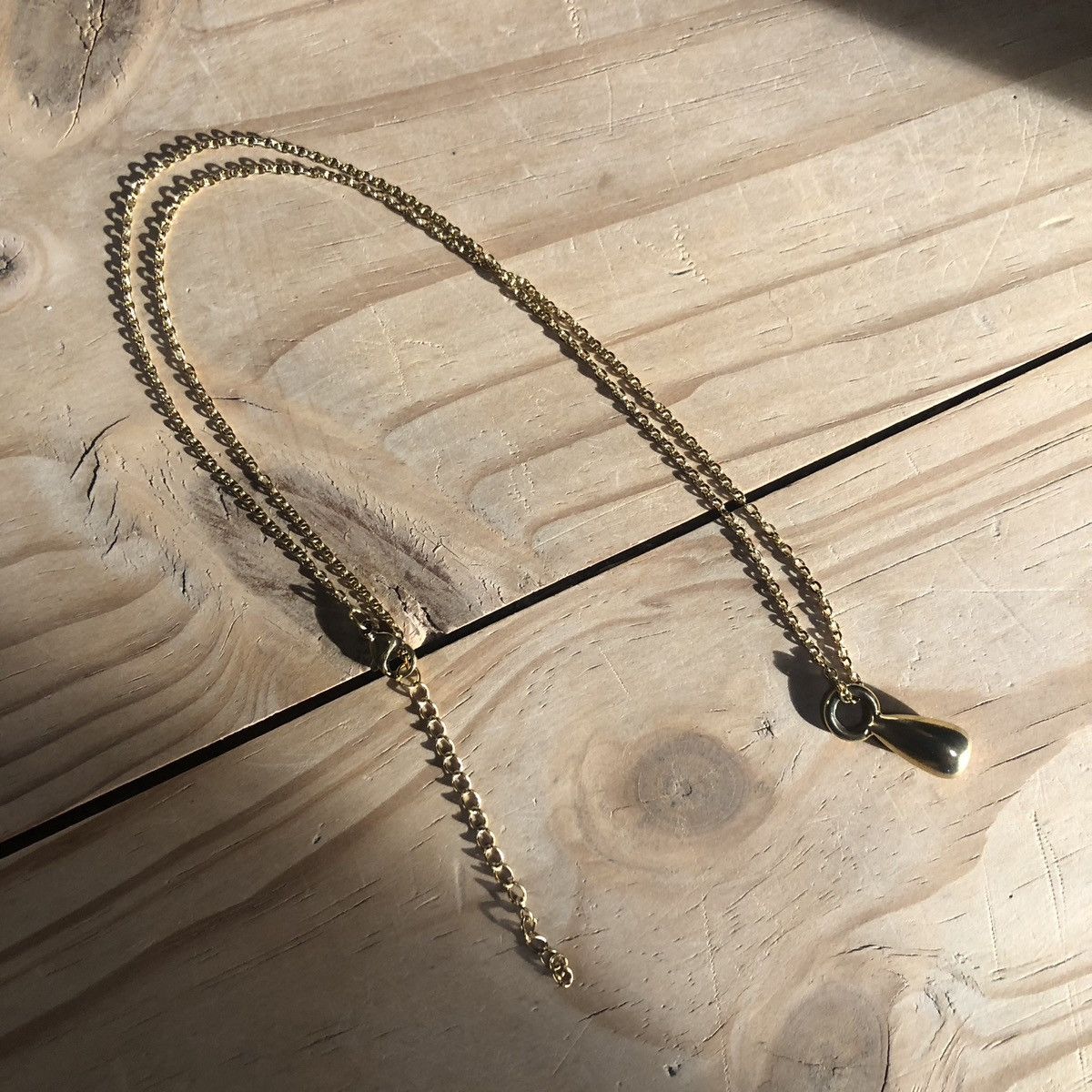 Handmade Handcrafted vintage heavy gold plated raindrop necklace Size ONE SIZE - 9 Thumbnail