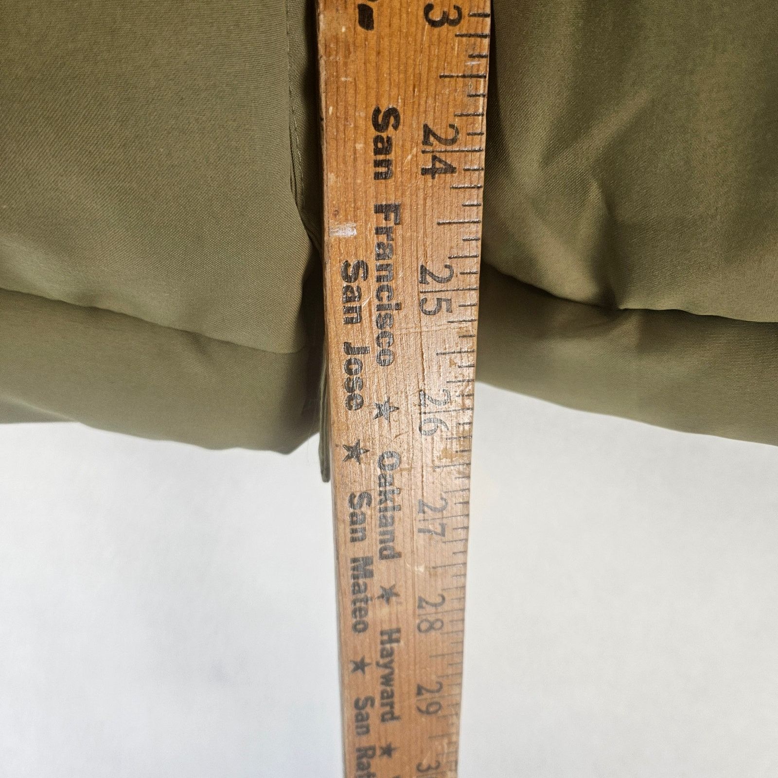 MNML MNML MEN'S MEDIUM OLIVE GREEN EVERYDAY PUFFER JACKET NWT Size US M / EU 48-50 / 2 - 3 Thumbnail
