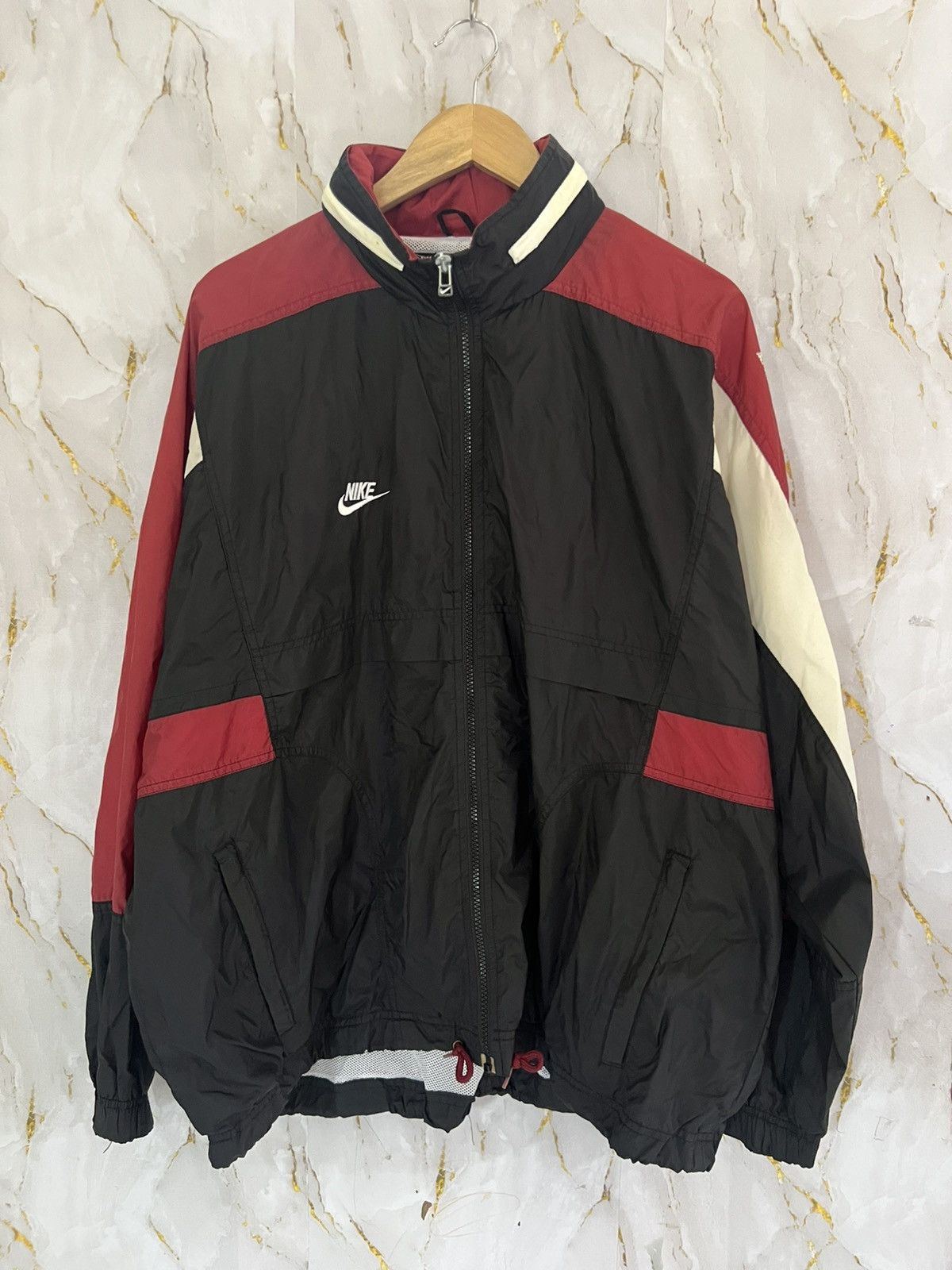 Nike VINTAGE NIKE LIGHT JACKET Size US L / EU 52-54 / 3 - 1 Thumbnail