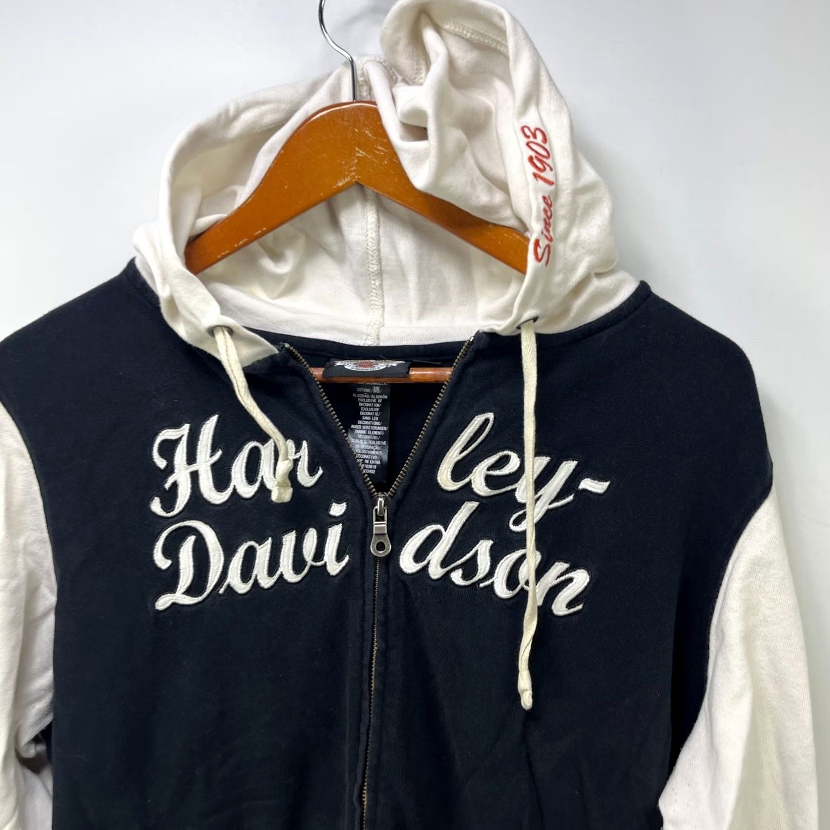 Harley Davidson Vintage Harley-Davidson Wings Zip Hoodie Womens 2XL Black Fleece Logo Full Zip Hooded Crew Neck Regular Sleeve Long XW2020s Women Gender Mens Womens Size XXL / US 16-18 / IT 52-54 - 7 Thumbnail