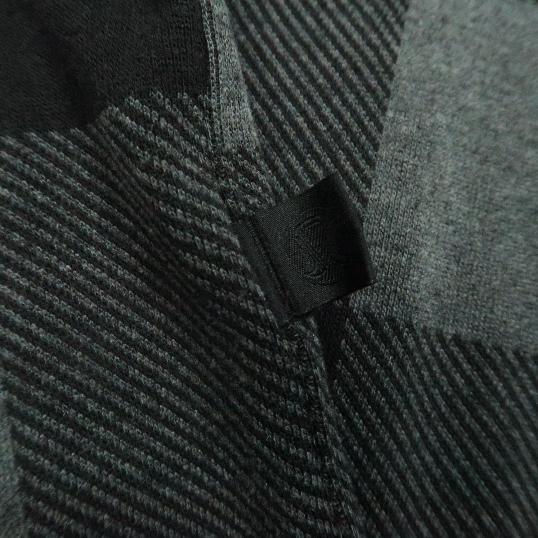 Lululemon Lululemon Shirt Men Large Gray Black Plaid Knit Overshirt Snap Long Sleeve Button-Up Classic Casual Workwear Size US L / EU 52-54 / 3 - 5 Thumbnail