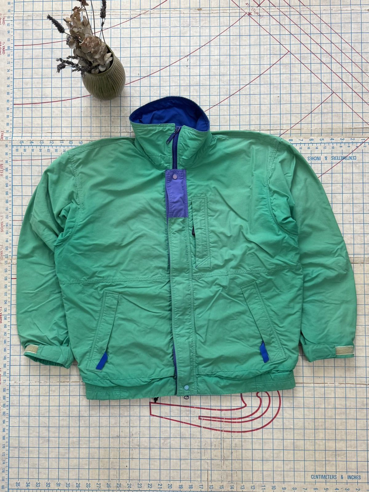 Patagonia Vintage Patagonia Faded Green Shell Jacket Size Medium Size US M / EU 48-50 / 2 - 1 Thumbnail