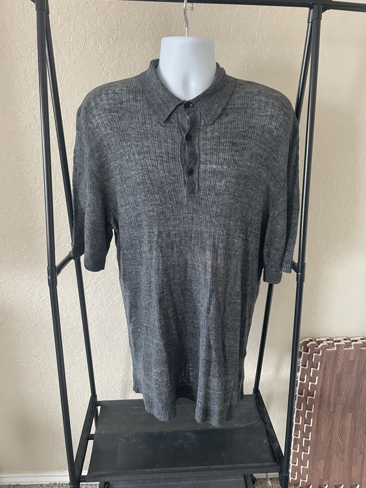 Les Copains 100% Linen 3 Button Polo knit Size US L / EU 52-54 / 3 - 1 Thumbnail