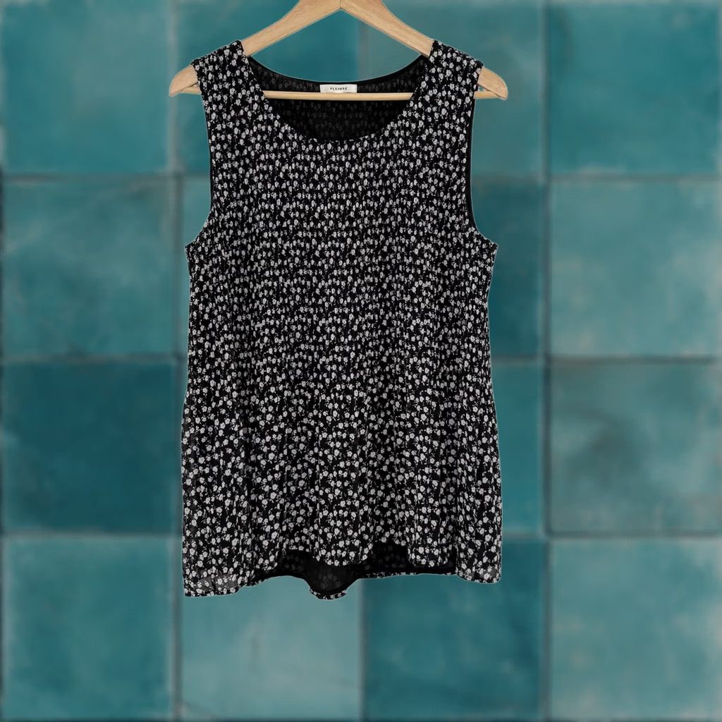 Vintage Pleione Blouse Womens Sz M Black Floral Pleated Sleeveless Office Preppy Boho Size M / US 6-8 / IT 42-44 - 1 Thumbnail