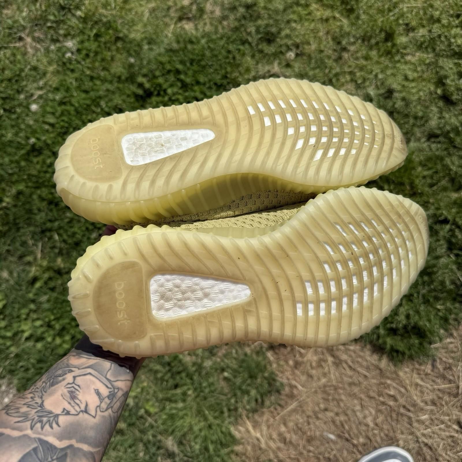 Adidas Adidas Yeezy Boost 350 V2 Marsh FX9034 Size 9 Men Size US 9 / EU 42 - 8 Thumbnail