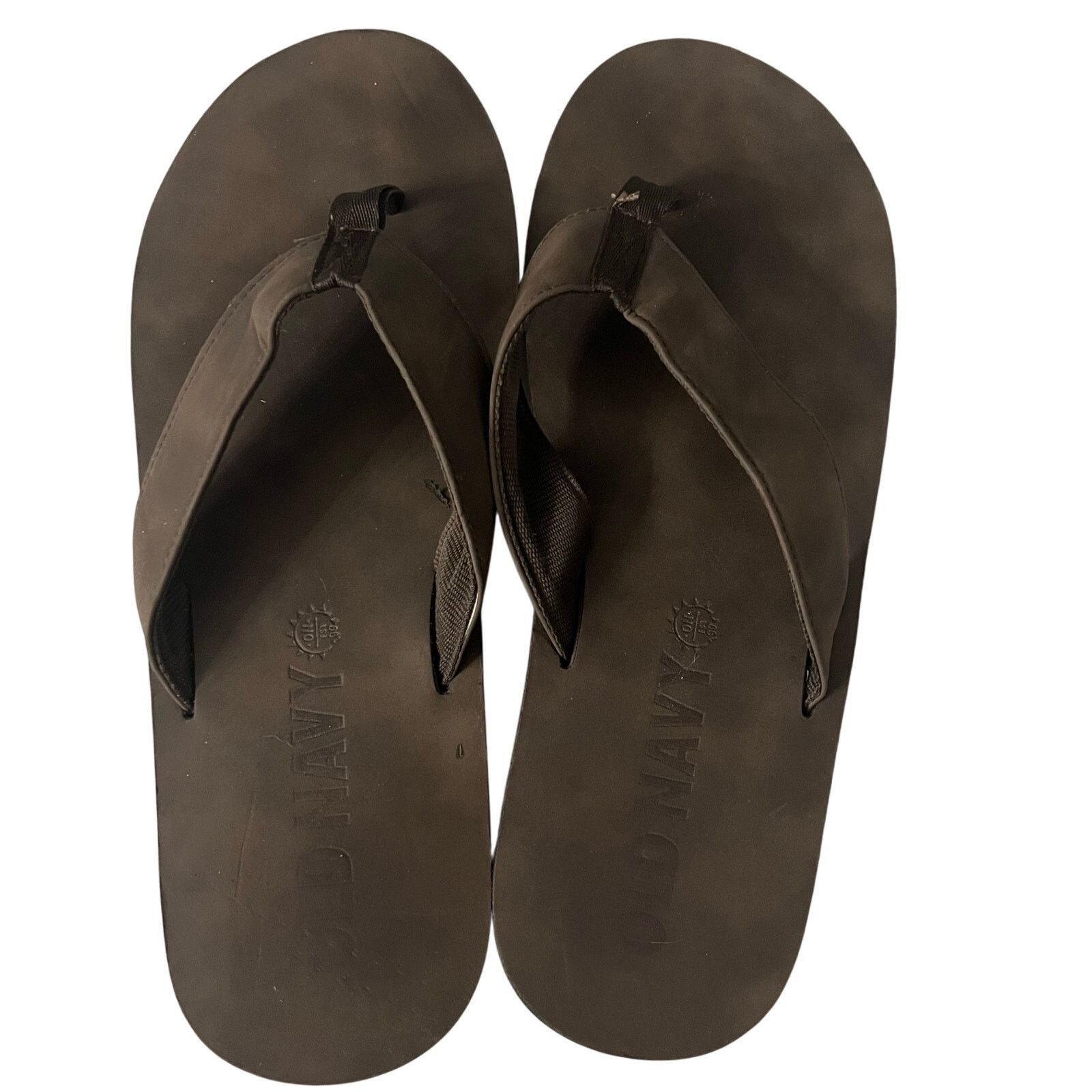 Old Navy OLD NAVY Men’s Faux Leather Brown Flip Flops Sandals 13-14 Size US 13 / EU 46 - 7 Thumbnail