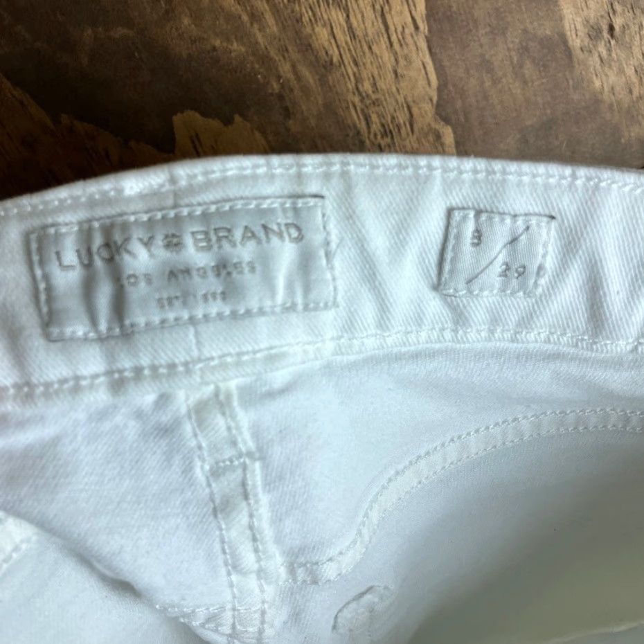 Lucky Brand Lucky Brand Jeans White Denim Lolita Crop Low Rise Stretch 8 30 Waist 24 In Inseam Regular 8 Womens May ￼ Size 30" / US 8 / IT 44 - 4 Thumbnail