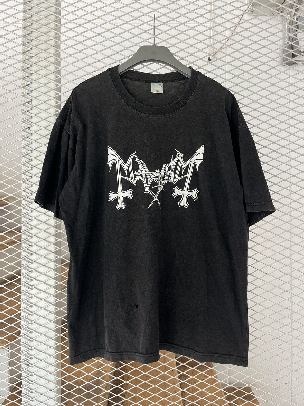 Band Tees × Vintage Vintage MAYHEM Black Metal Band Tshirt ( made in Thailand) Size US XL / EU 56 / 4 - 2 Thumbnail