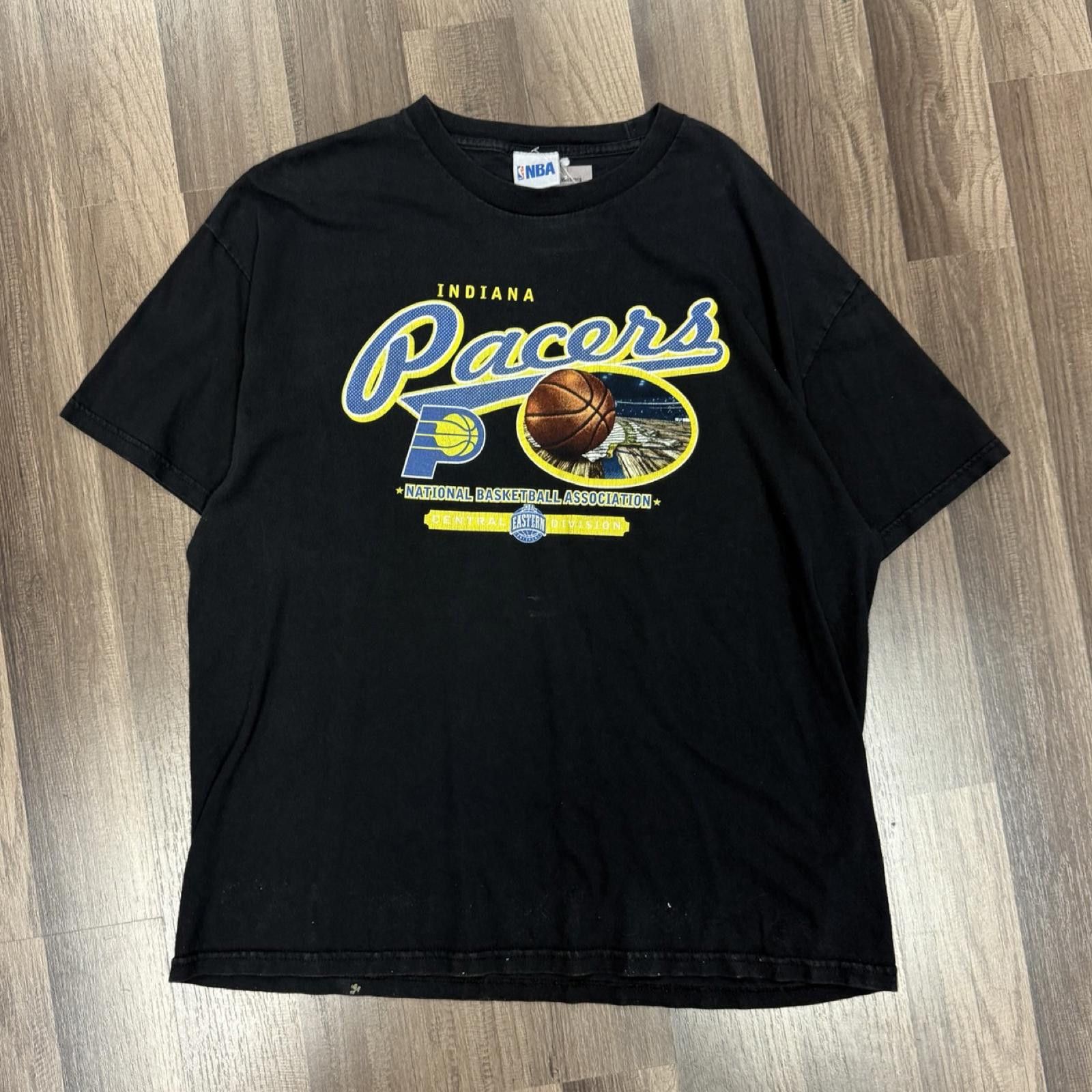 NBA Y2K NBA Indiana Pacers Tee -- XL -- Size US XL / EU 56 / 4 - 1 Thumbnail